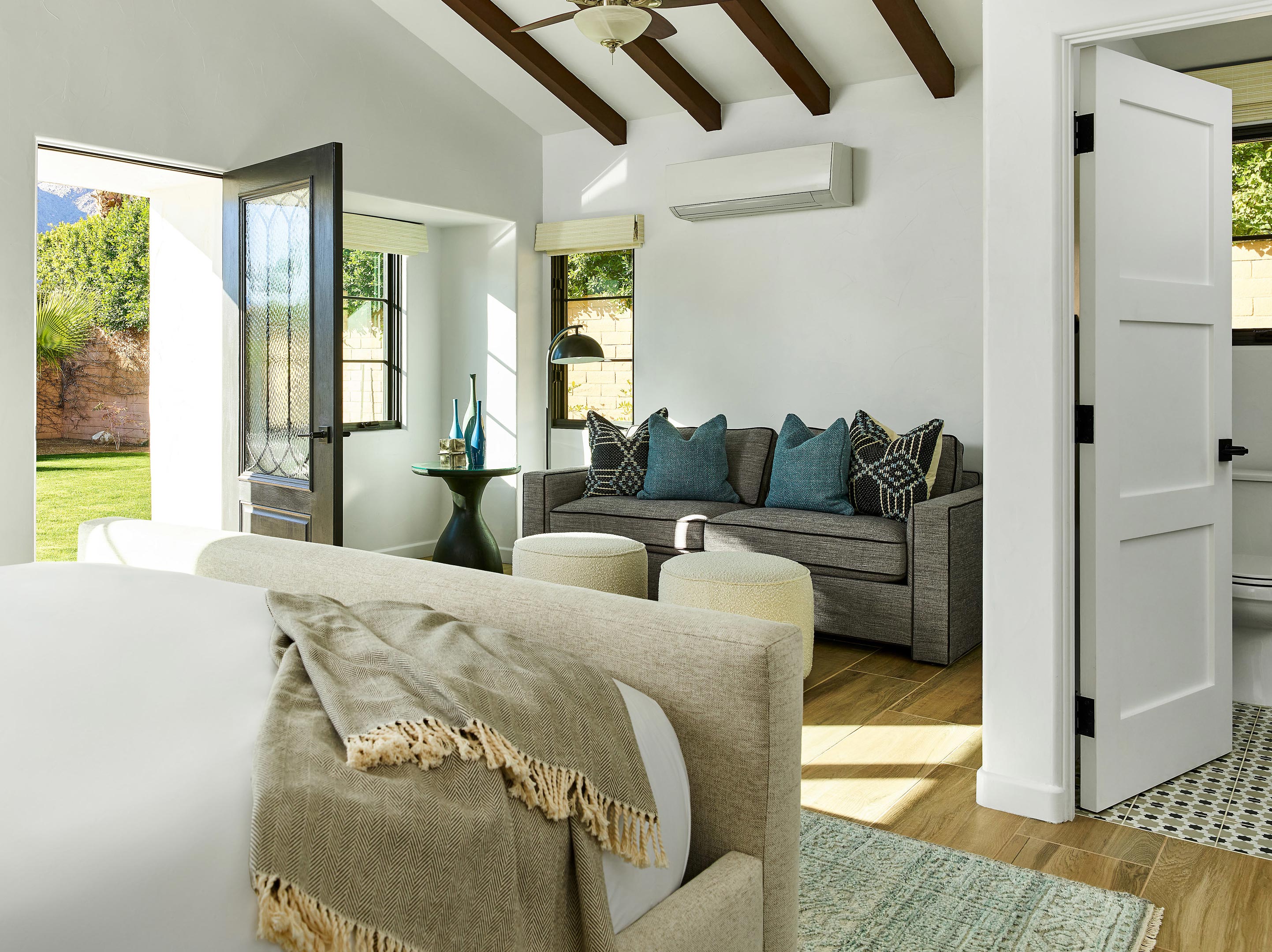 23.01-EquityEstates-PalmSprings-Residence-Casita-SittingArea-web