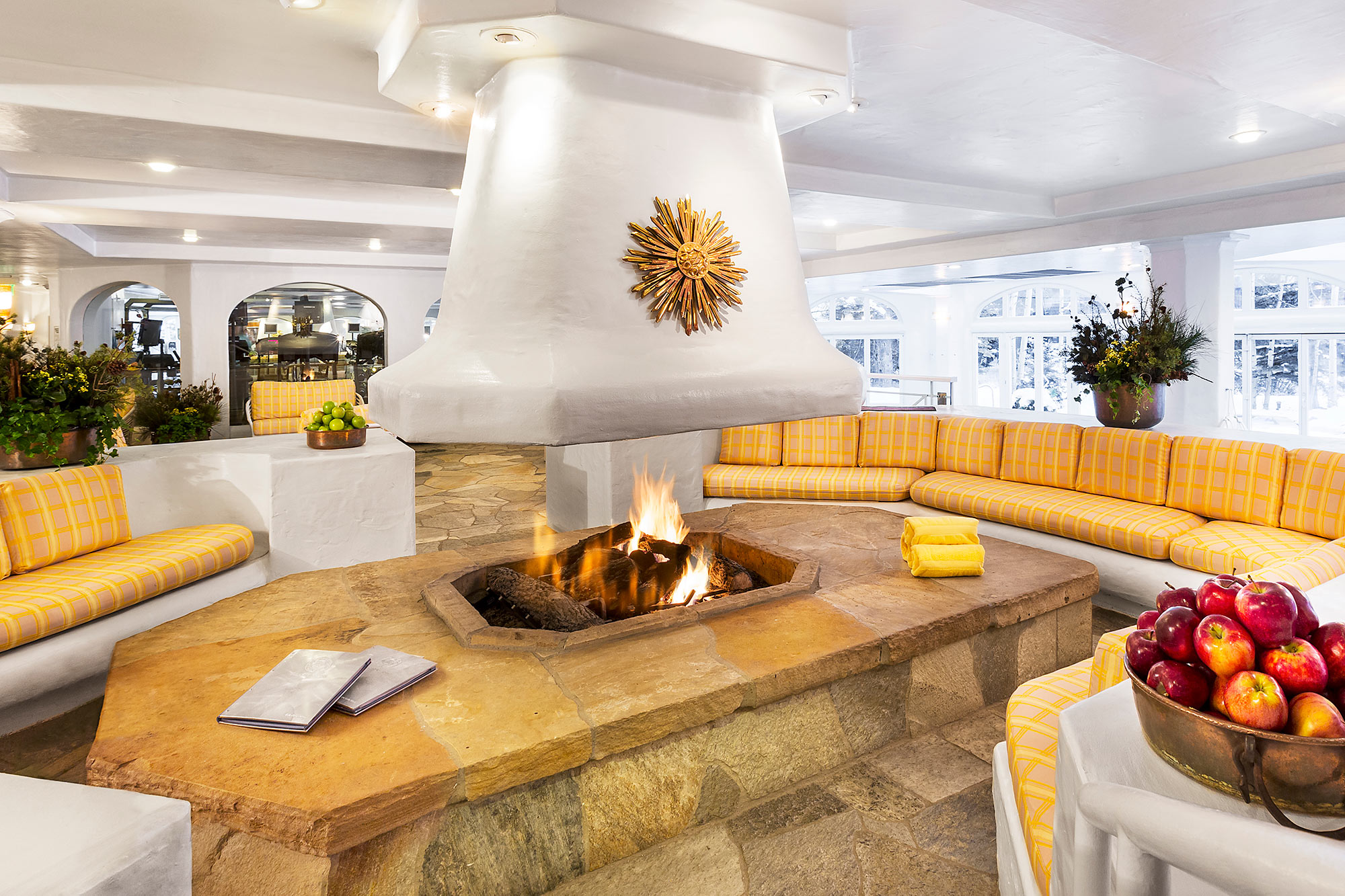 Colorado-Vail-Hotel-Sonnenalp_Resort_And_Spa-Fireplace