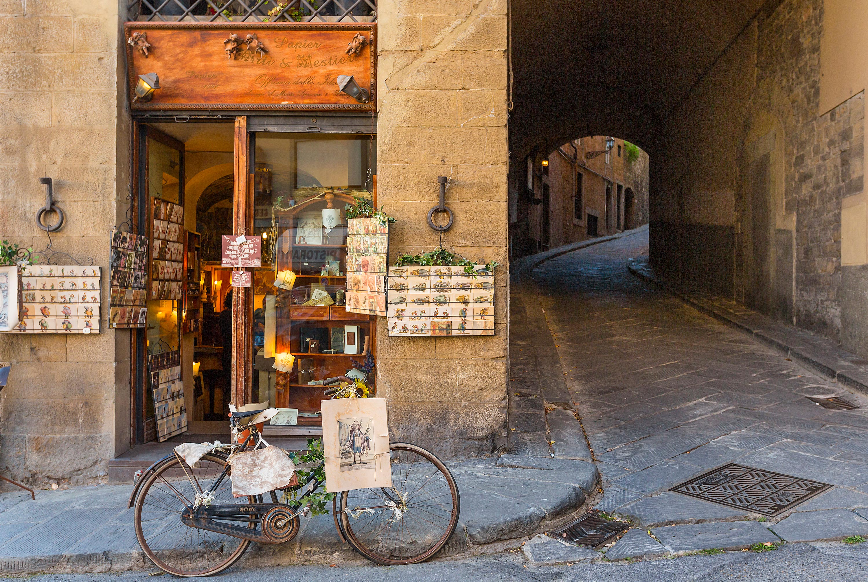 Florence-Destination-BikePaperStore