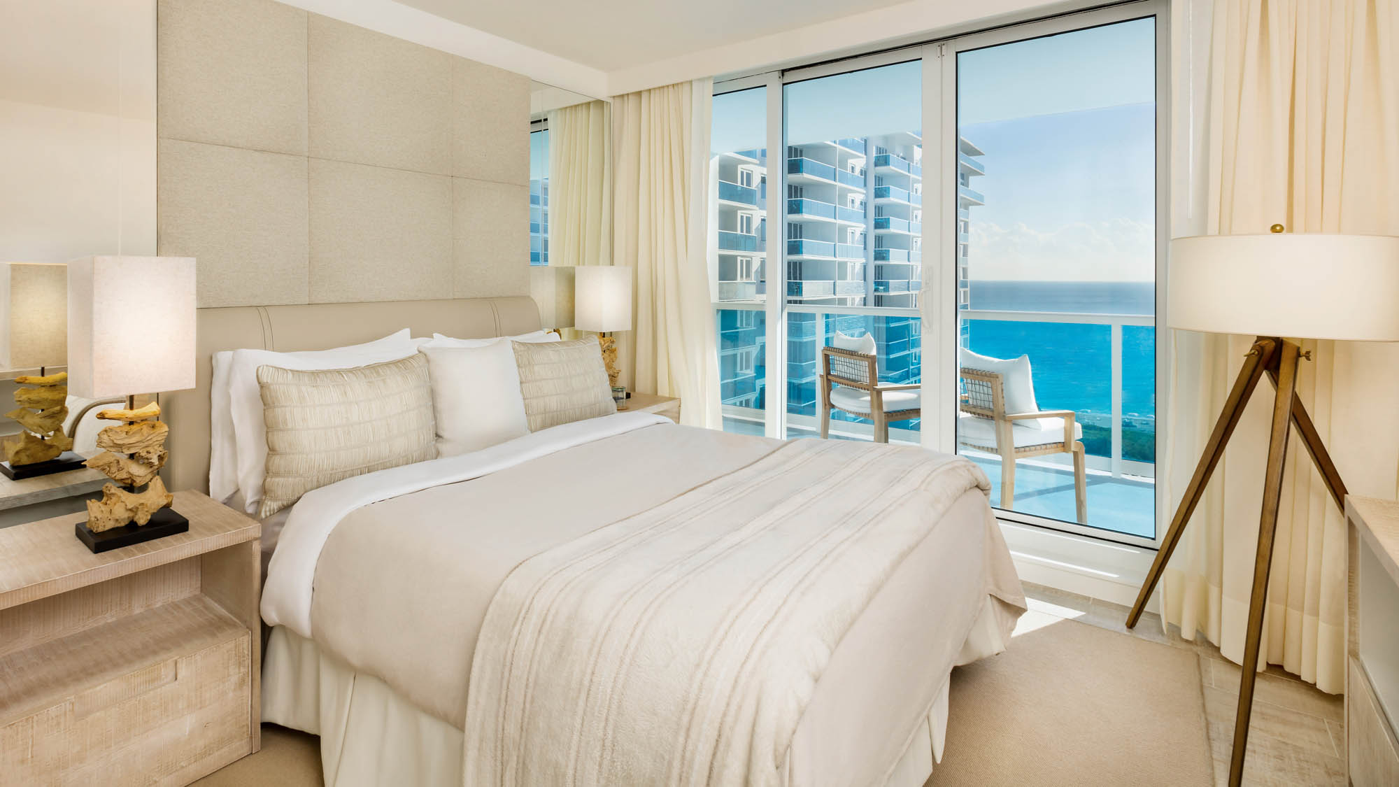 Florida-Miami-South_Beach-Hotel-One_Hotel-Residence-Bedroom