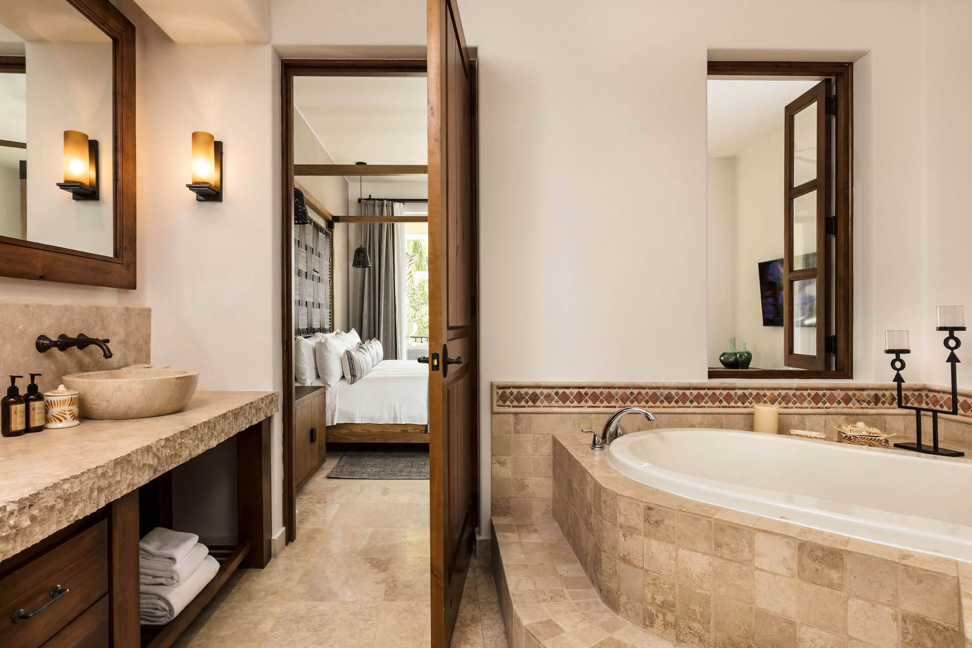 Mexico-LosCabos-Resort-Auberge_Resort-Esperanza-APRE-Master_Bathroom