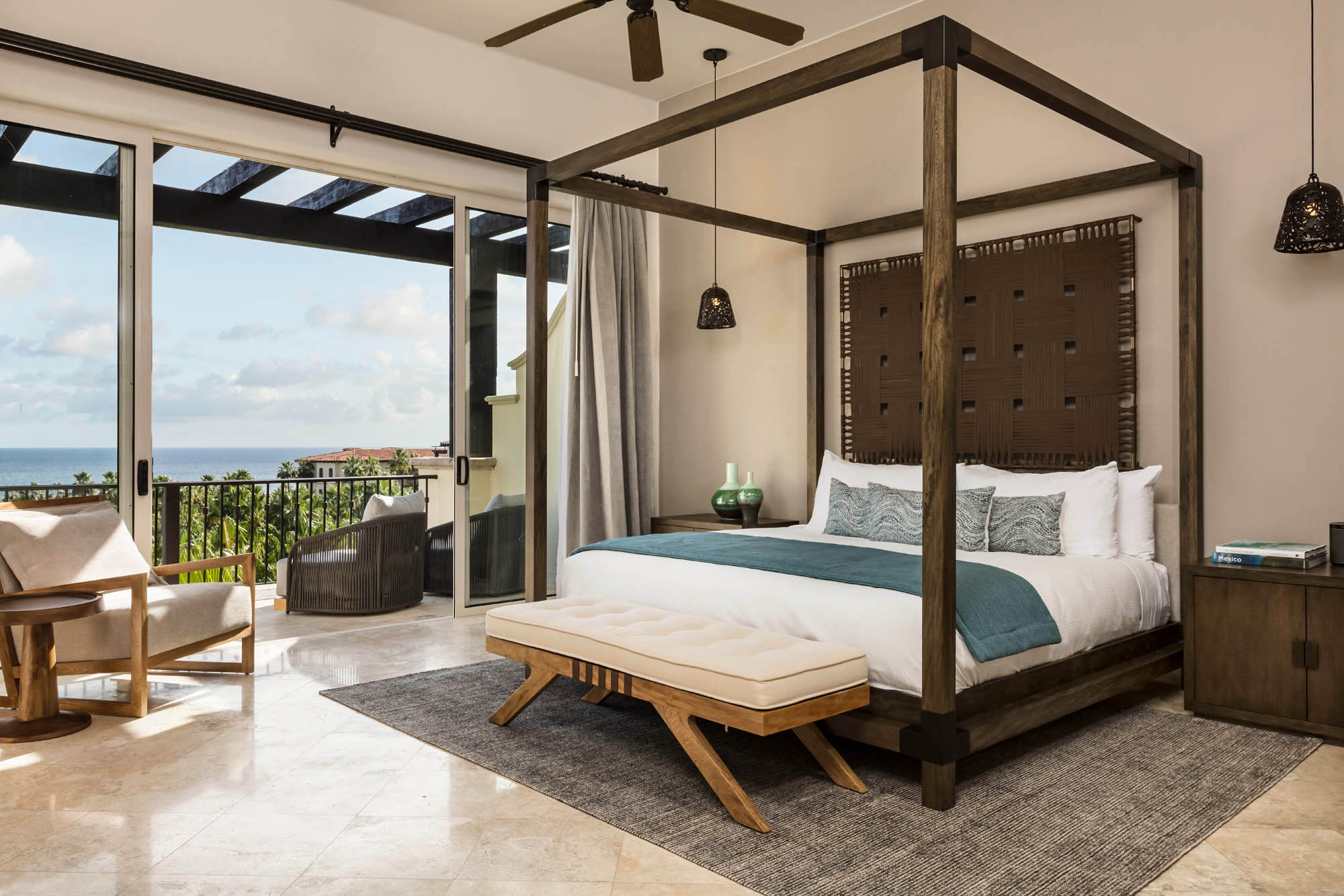 Mexico-LosCabos-Resort-Auberge_Resort-Esperanza-APRE-Penthouse-Master_Bedroom