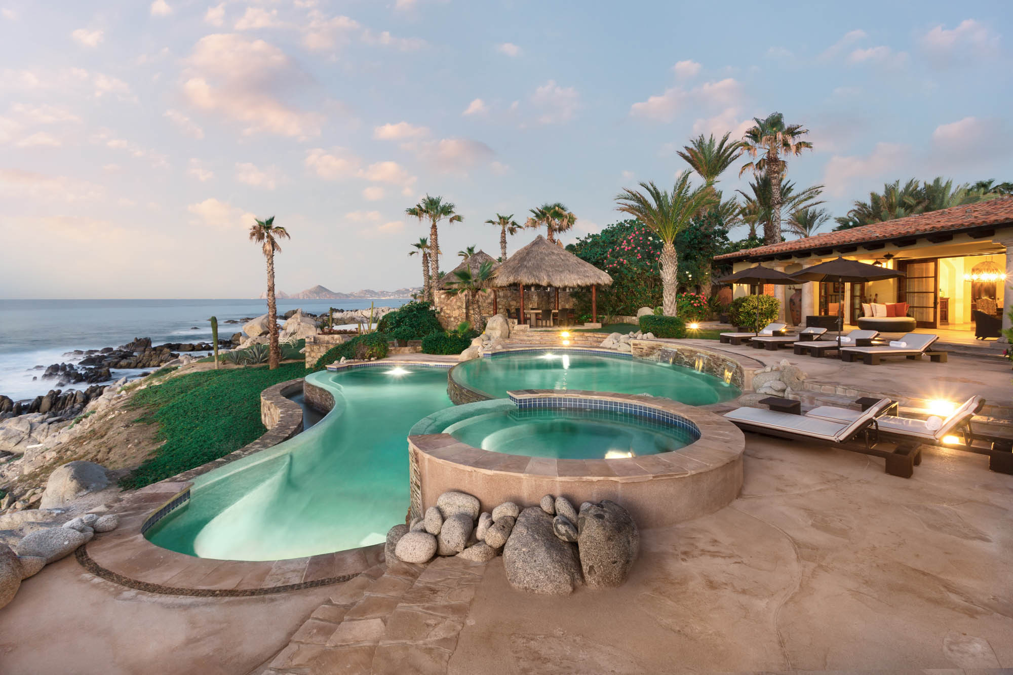 Mexico-LosCabos-Resort-Auberge_Resort-Esperanza-Costero-Inspirato-Exterior-Pool-Beach