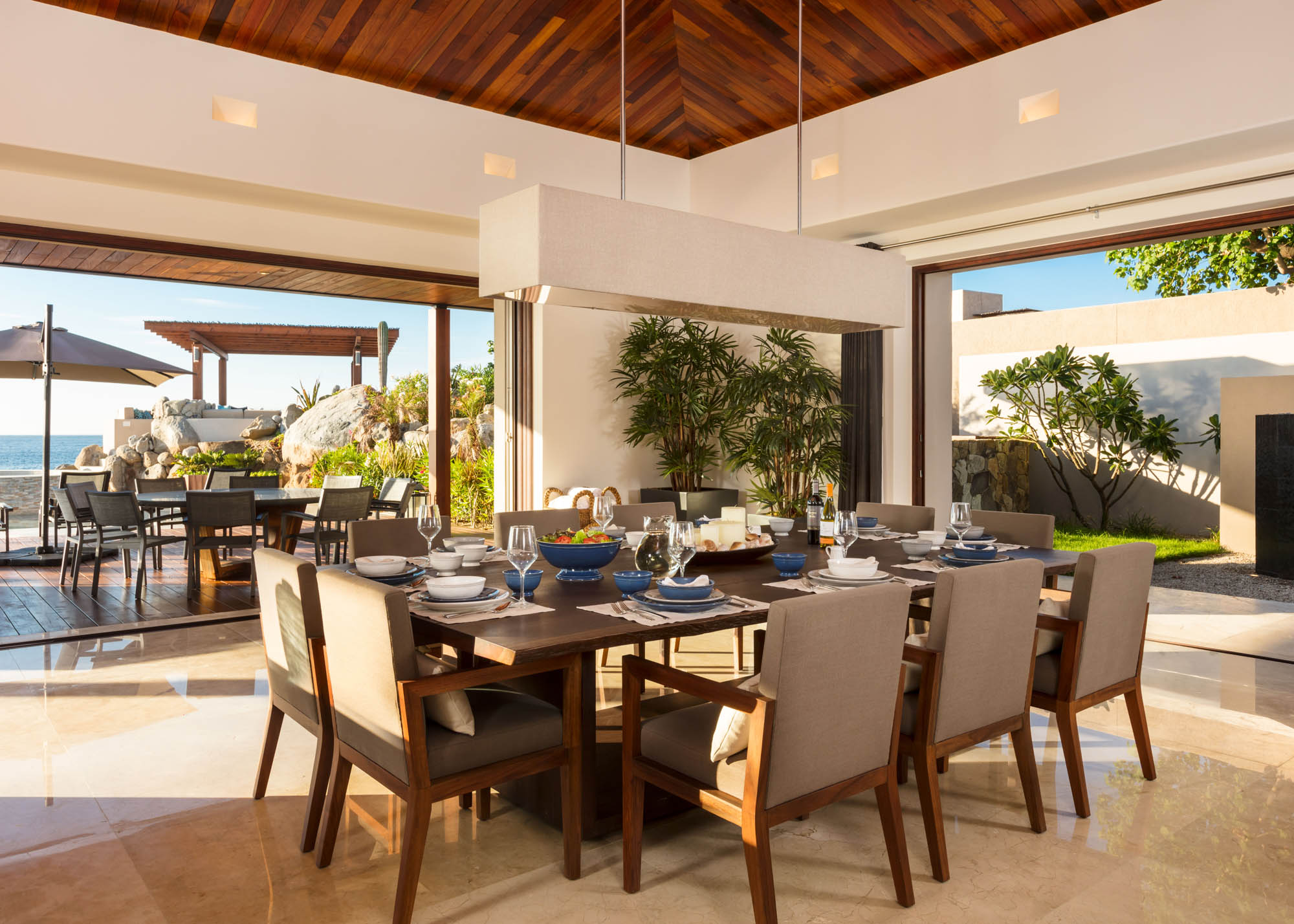 Mexico-LosCabos-Resort-Auberge_Resort-Esperanza-Joya_Del_Mar-Dining_Room