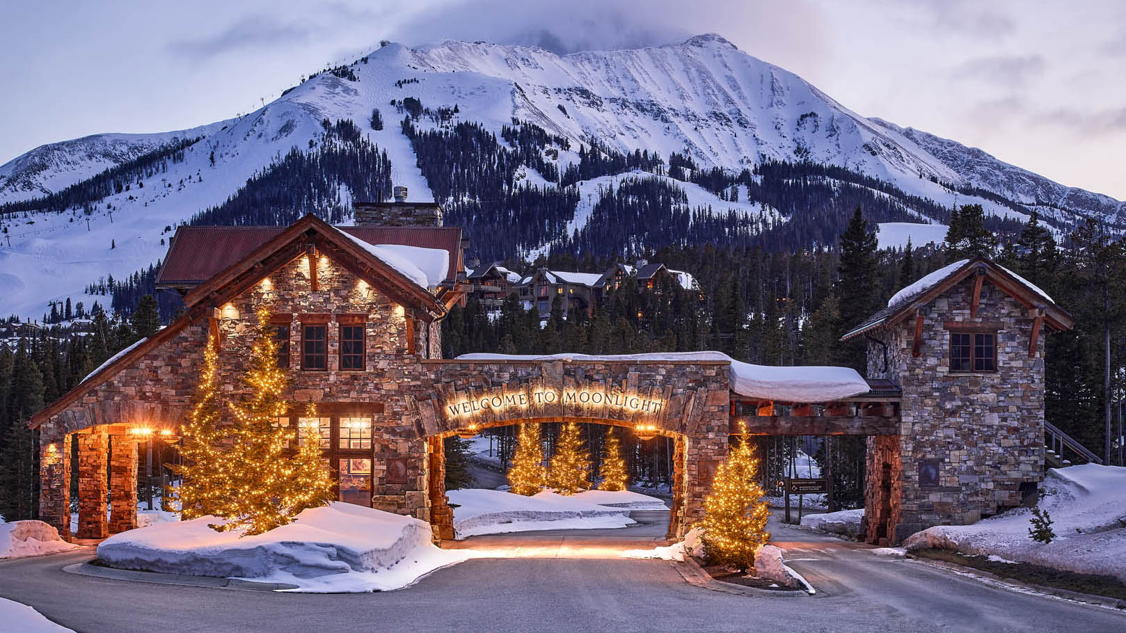 Montana-Big_Sky_Resort-Hotel-Moonlight_Basin-Resort_Entrance