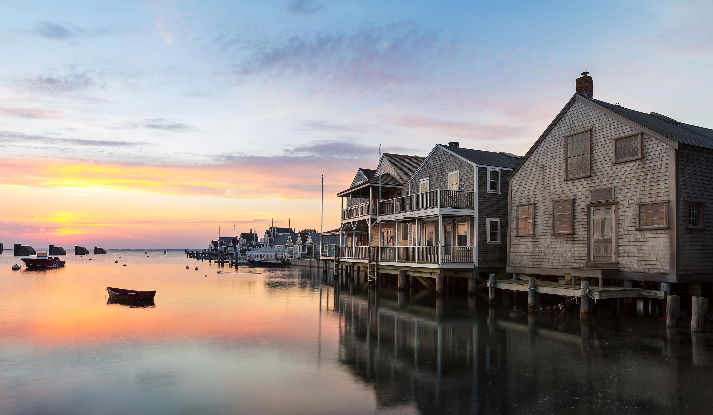 Nantucket-Destination-Harbor_Sunrise-Port